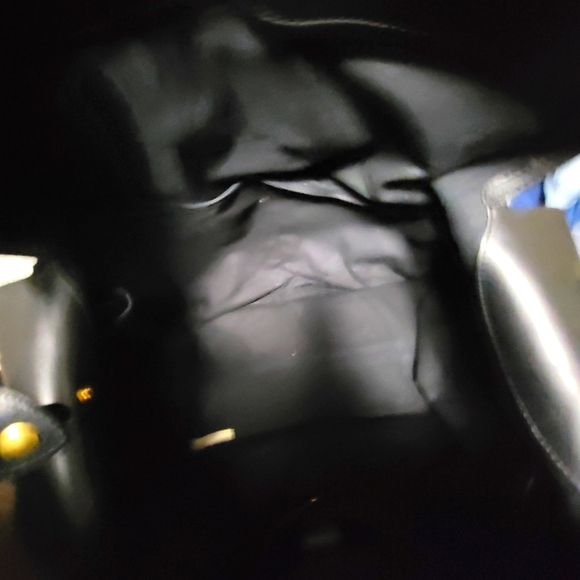 COPY - Burberry Weekender/Diaper bag - Picture 2 of 9